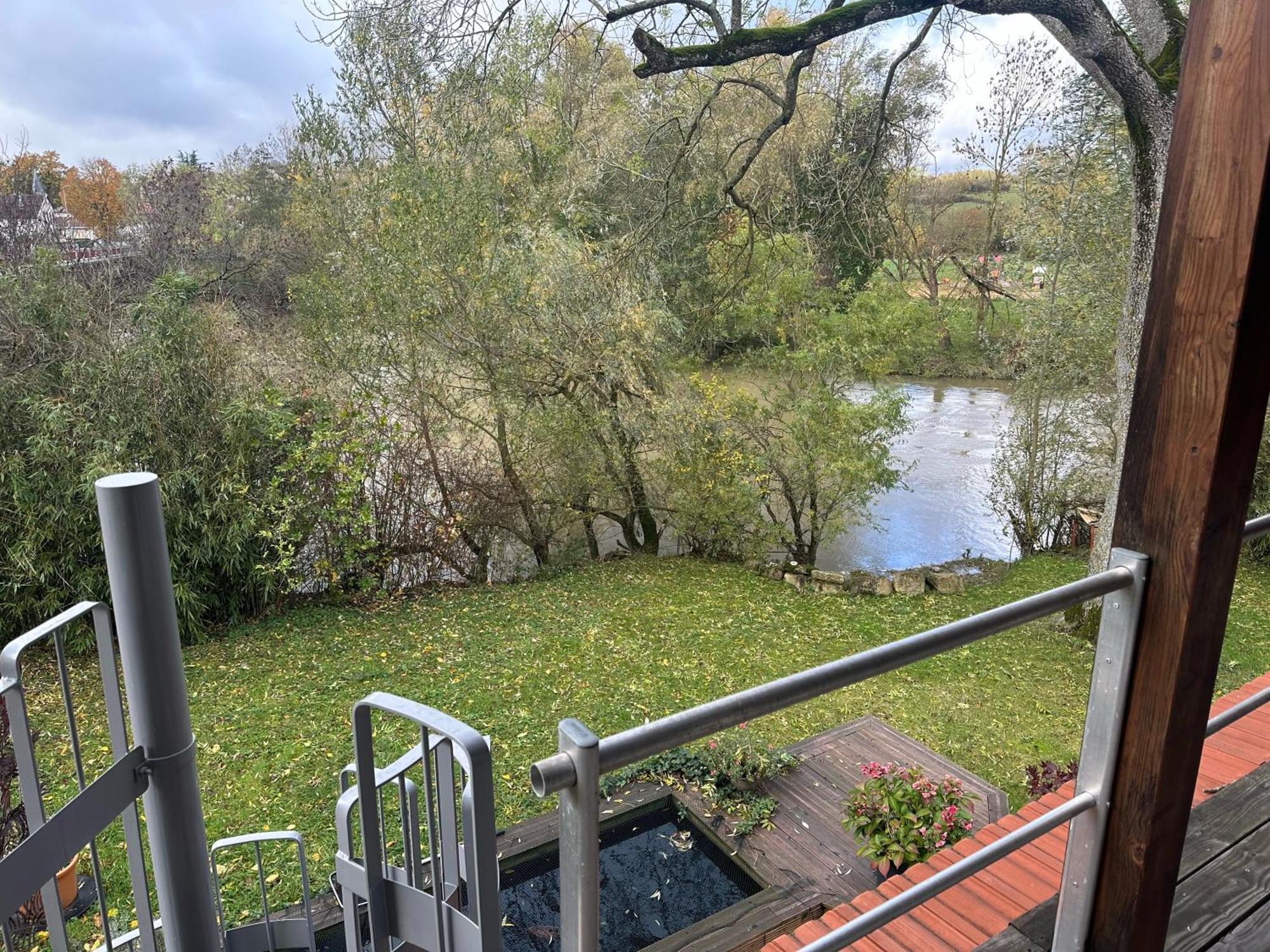 Appartement Riviere Et Jardin A Vos Pieds à Pulligny Extérieur photo